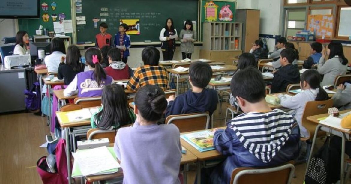 Largest Teachers Union Just Erased Jews Then Hid the Handbook That Ordered the Erasure After Conservatives Found It