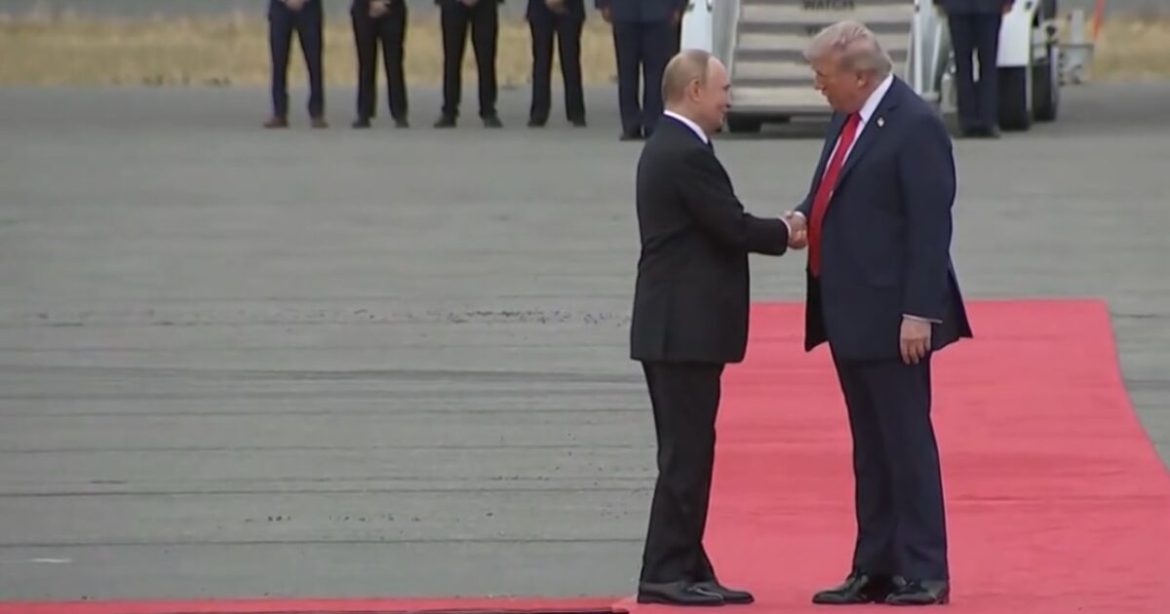 “These People Are Sick! – Trump Slams Fake News Over Putin Summit Coverage