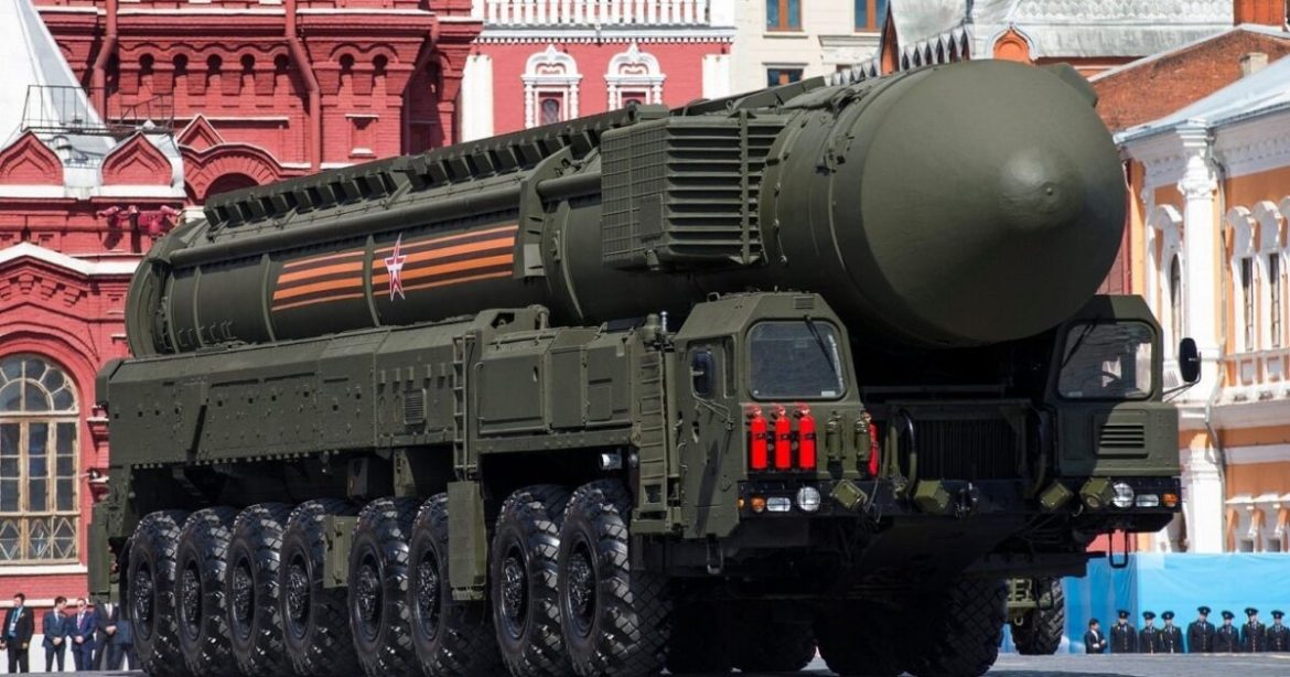 Comparing U.S. and Russian Nuclear Postures as U.S. Submarines Approach Russia