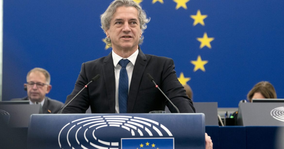 Slovenia Imposes Arms Embargo on Israel, Citing Gaza Conflict