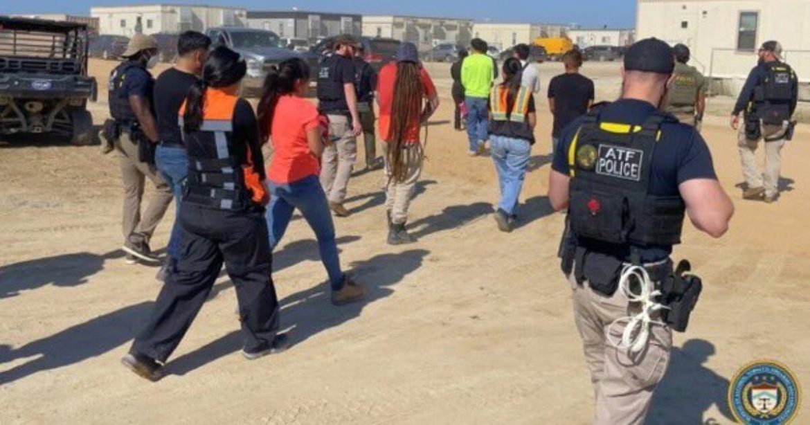 UPDATE: US and South Korea Reach Deal on Release of Hyundai Workers – South Korea to Send Plane to Fly Illegals Home